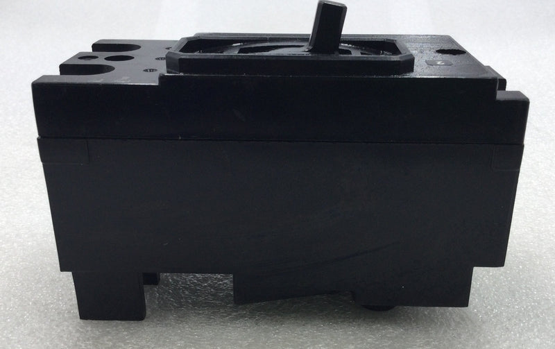 ITE ET-1567 70 Amp 2 Pole 120/240V Circuit Breaker - Cosmetic Flaw