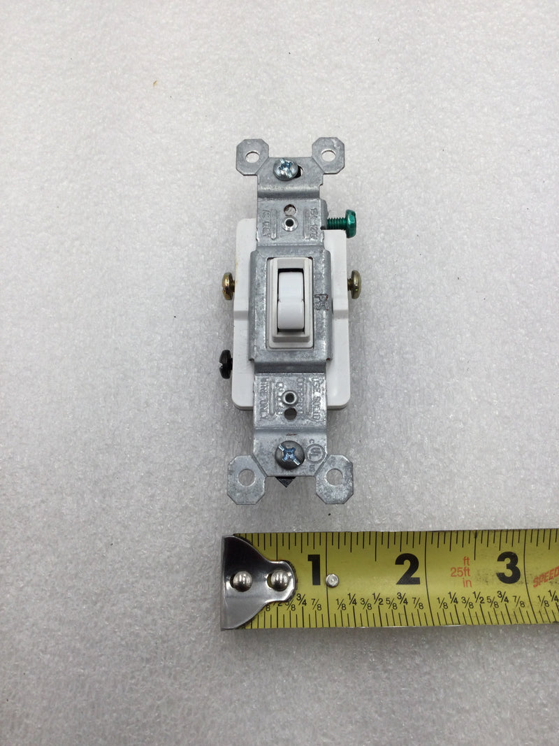 Pass & Seymour 663-WG 15 Amp 125 VAC 3-Way Light Switch in White (Box of 10)