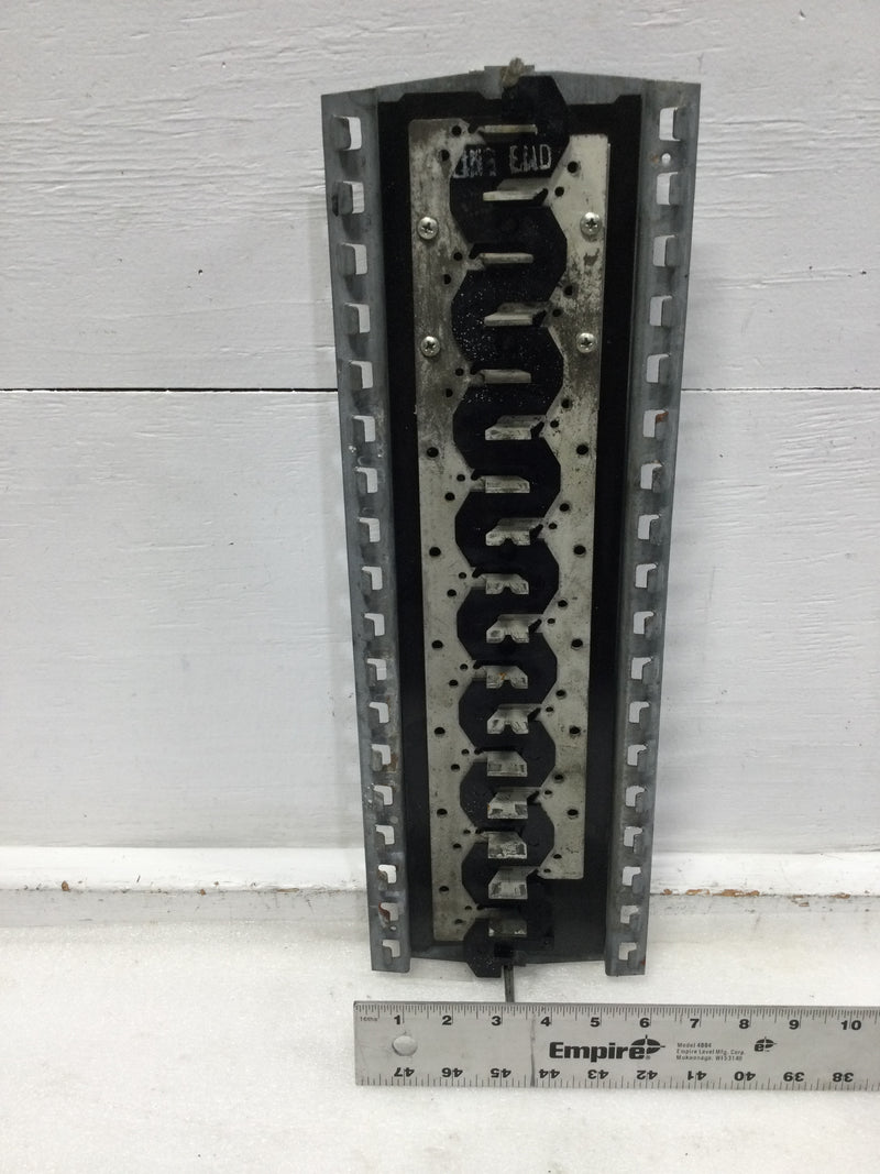 Challenger 17 Space/44 Circuit 120/240 VAC Load Center Guts Only 6" X 19"