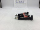 Siemens MC0408B1200RT 200 Amp 4 Space/8 Circuit Meter Load Center Guts Only 6" X 6"