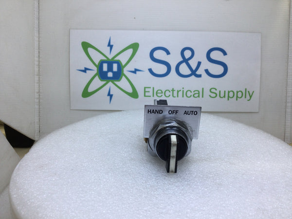 Furnas 52SA2CAB 3-Position Selector Switch with 528AJ and 528AK Relay