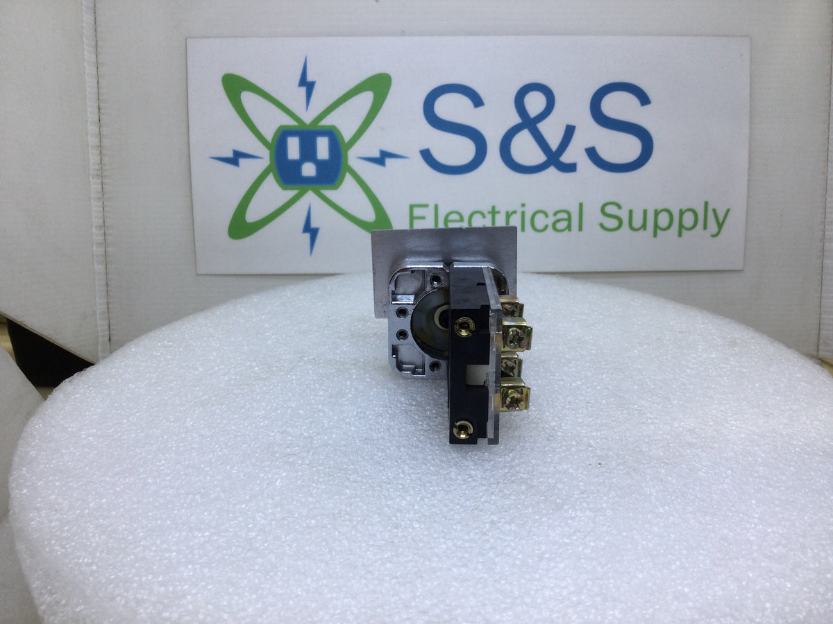 Furnas 52SA2CAB 3-Position Selector Switch with 528AJ and 528AK Relay