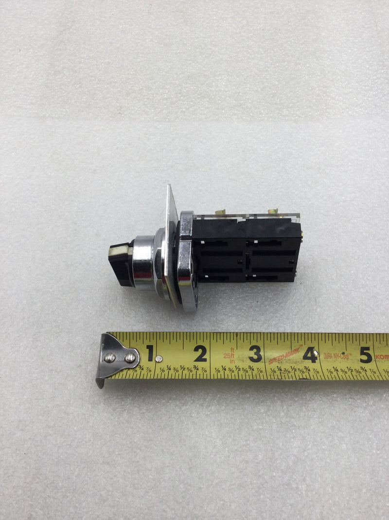 Furnas 52SA2CAB 3-Position Selector Switch with 528AJ and 528AK Relay Modules