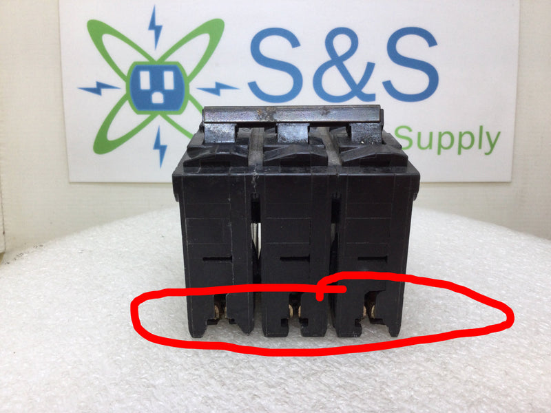 Murray/Crouse Hinds MP330 30 Amp 3 Pole 240V Plug-In Style MP-T Breaker -Flawed