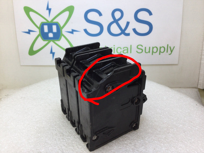 Murray/Crouse Hinds MP330 30 Amp 3 Pole 240V Plug-In Style MP-T Breaker -Flawed