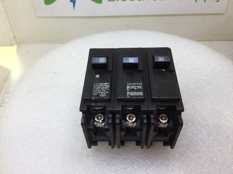 Murray/Crouse Hinds MP330 30 Amp 3 Pole 240V Plug-In Style MP-T Breaker -Flawed