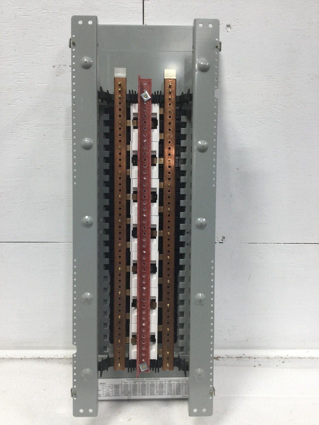 Eaton PRL1a 225 Amp 42 Space 1 Phase Pow-R-Line Panelboard w/Breakers