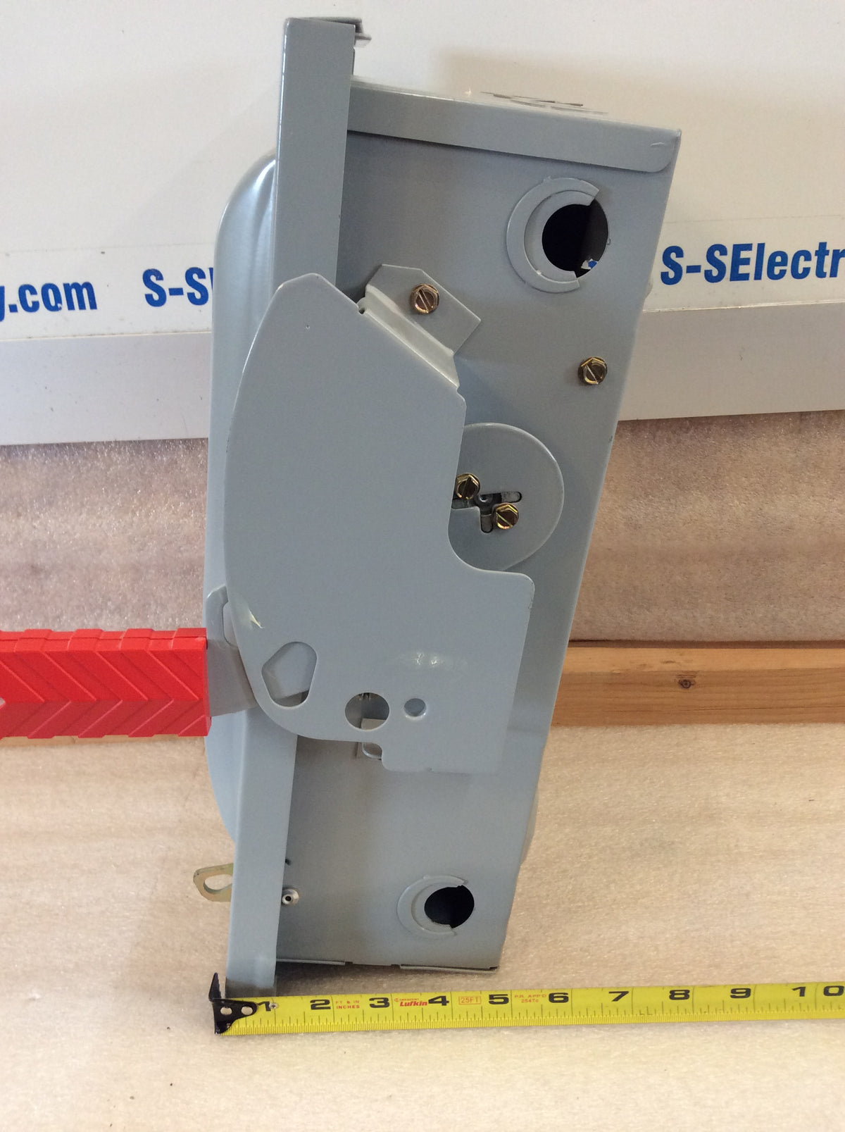 Siemens HF261 Nema1 30A 600VAC Fused Disconnect Safety Switch Includes