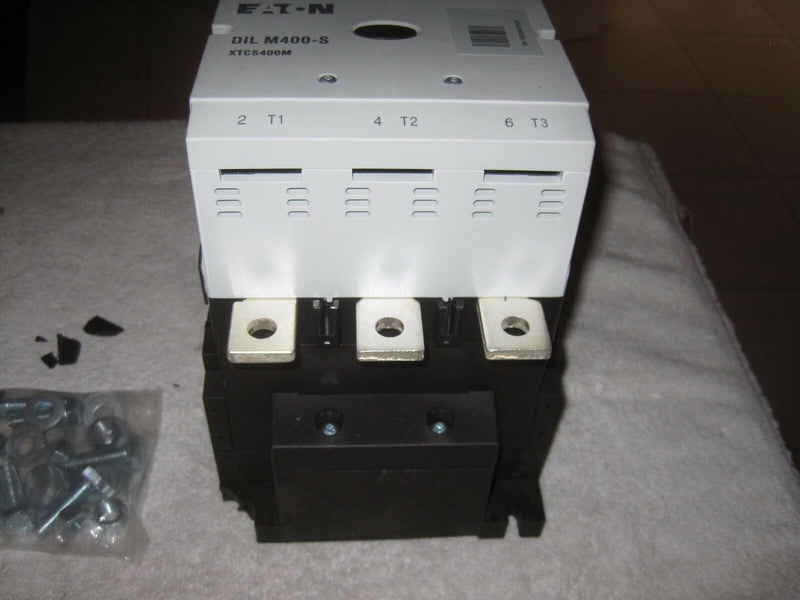 Eaton Cutler-Hammer Magnetic Contactor  120vac Coil 3 Phase 300 A Xtcs300m22a-Lr