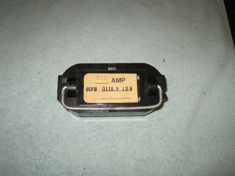 Battery Distribution Fuse / Circuit Pullout 600 Amp 250 Volt