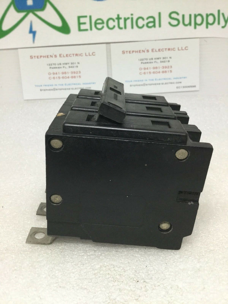 Challenger Cbbh Cbbh3020h 3 Pole 20 Amp 240v Circuit Breaker Qbhw3020h