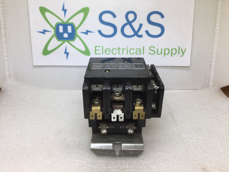 General Electric CR153L072CKA 90 Amp 240-600V 3 Pole Contactor w/ 120 VAC Coil