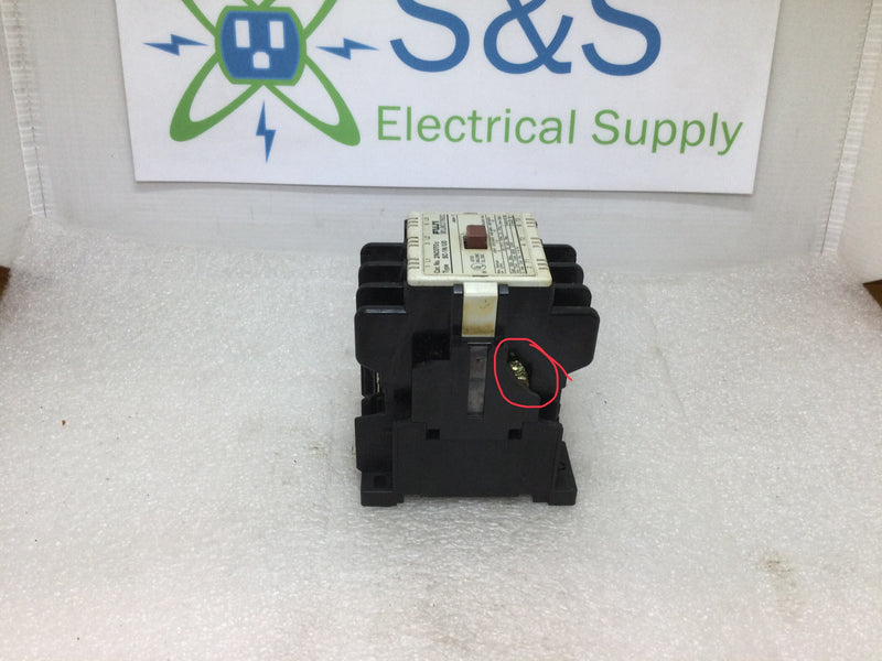 Fuji Electric 2NC0T0 3 Pole 200-220VAC 50/60Hz Type SC-1N/UD Magnetic Contactor