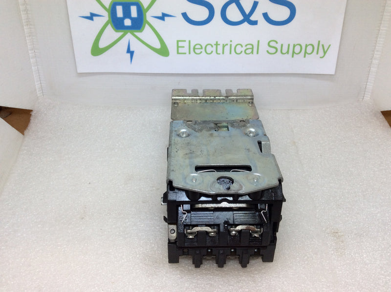 Siemens 14CU+32A* 3Ph 18A 600VAC@5hp Nema Motor Starter 110-120V/220-240V 50/60Hz Coil