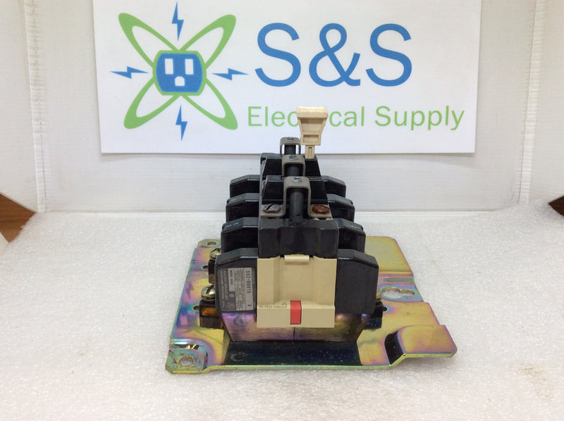 Allen-Bradley 592-D0V16 Panel Mount Overload Relay 3Ph 120-600VAC Nema A600 7200VA Make/720VA Break
