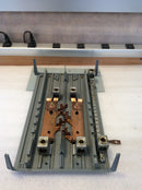 Siemens/ITE 4 Space 8 Circuit 200A 120/240VAC Type Q Circuit Breaker Interior (Guts Only)