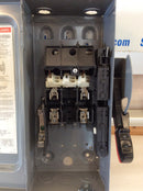 Square D H221N 30 Amp 2 Pole 120/240V Fusible Heavy Duty Safety Switch