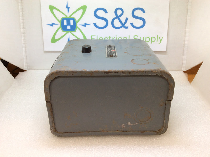 GE/General Electric CR106 3Ph 600VAC 5HP Max Enclosed Magnetic Starter Control