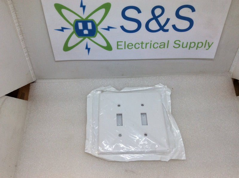 Leviton 80509-W 2 Gang Toggle Switch Cover Plate White (New Open Box)