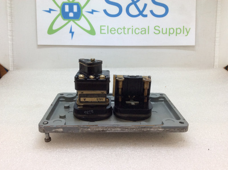 Allen Bradley 800T2TZ 2 Button Hand Control Start-Stop 6A 120VAC Enclosure With Controls