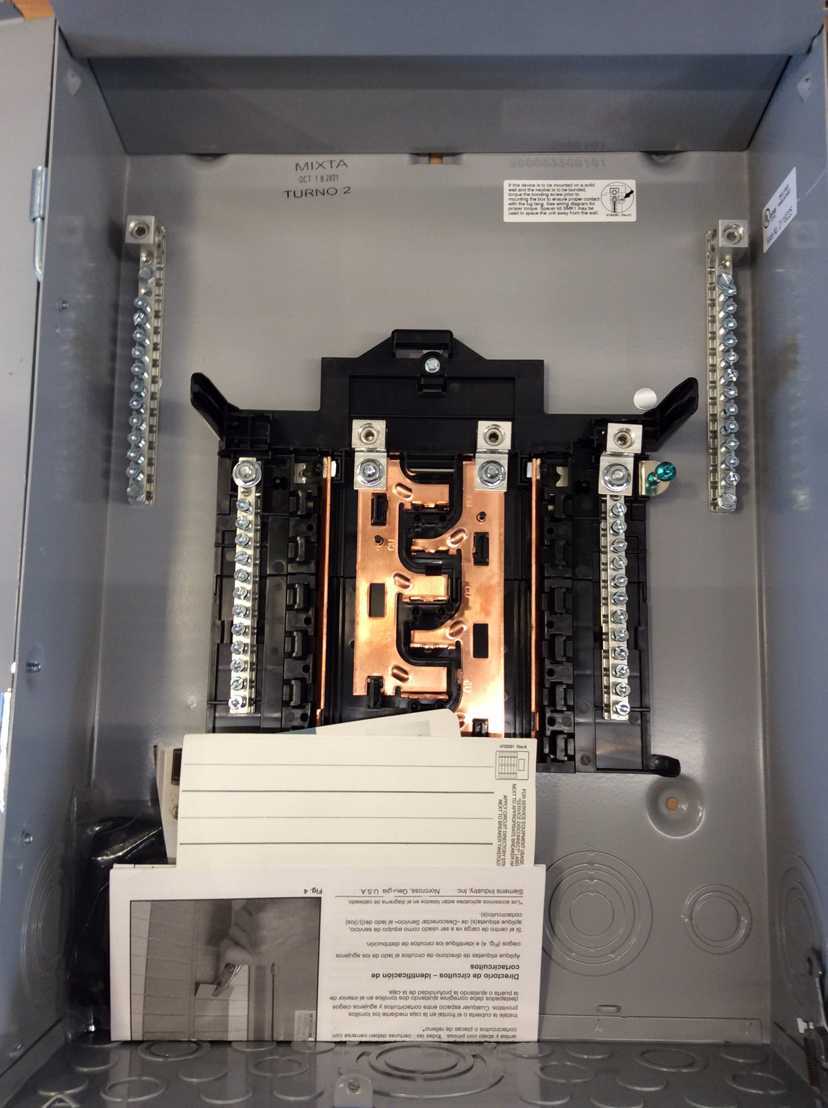 Siemens PNW1224L1125C Nema3R 24 Circuit 125A 120/240V PN Series Conver