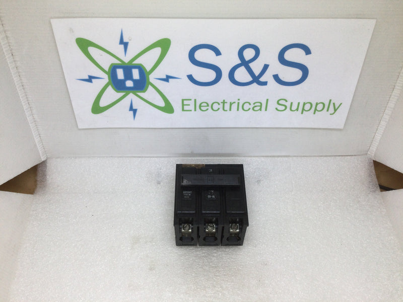 Bryant BR340 40 Amp 240 Volt 3 Pole Plug In Circuit Breaker