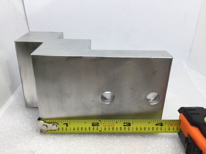 Ilsco D3715 PB4-750 750 MCM-1/0 AL9CU Mechanical Lug