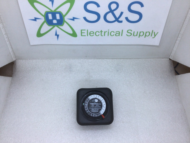 Paige TN111RM33 24 Hour Mechanical Timer 9.5A 125VAC 60Hz Plug In Timer