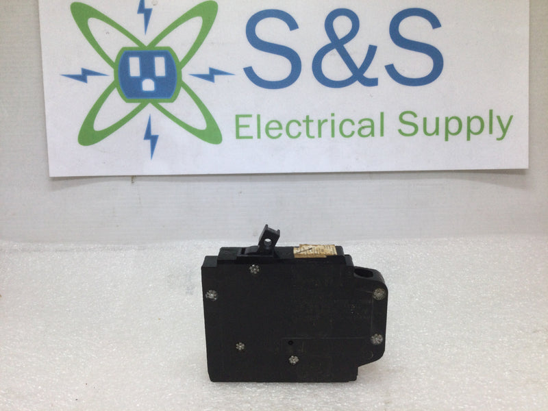 Crouse-Hinds MH130 30 Amp 1 Pole MH Circuit Breaker