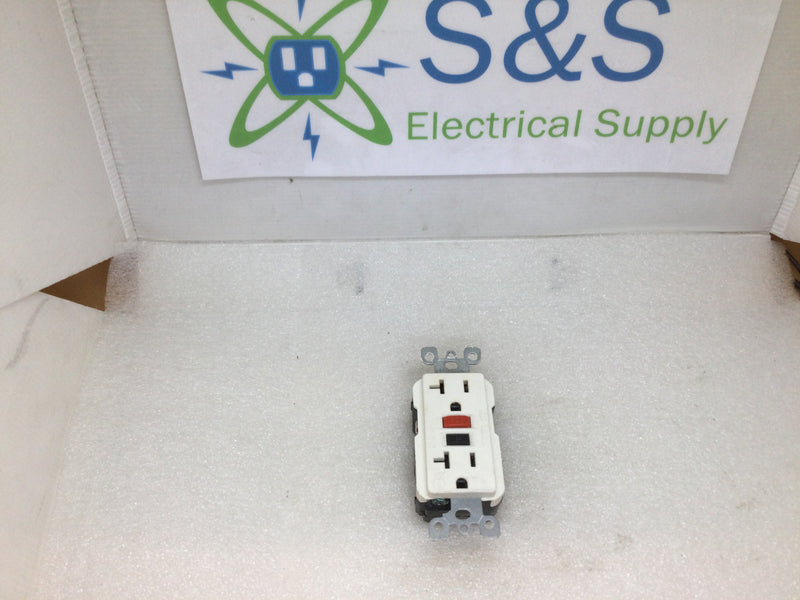 Leviton R12-GFNT2-0RW 20A 120VAC GFCI Protected Duplex Receptacle Decora Style