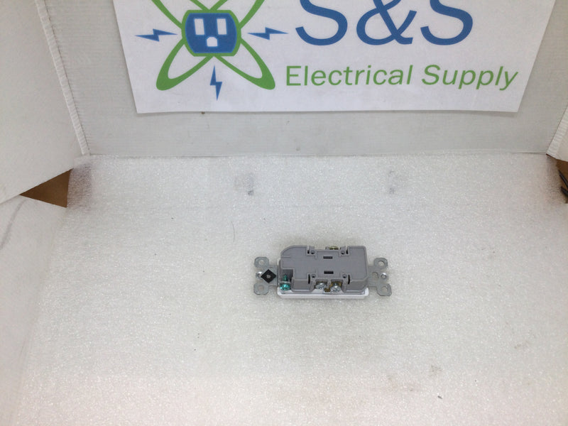 Legrand-P&S 885-TRW 15 Amp 125VAC Only Tamper Resistant Decora Duplex Receptacle