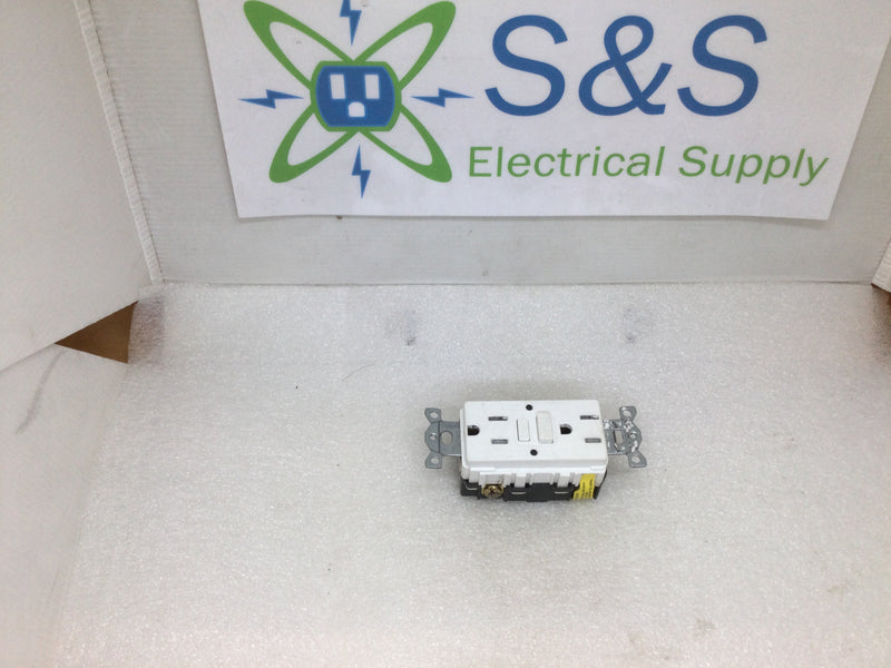 Hubbell AFR15TRW 15A 125V GFCI Protected Decora Style Duplex Receptacle