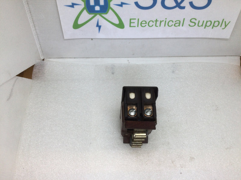 Square D MO-4-415/MO-4-420 4 Pole 15A or 20A 120/240VAC Obsolete Plug On Style Circuit Breaker