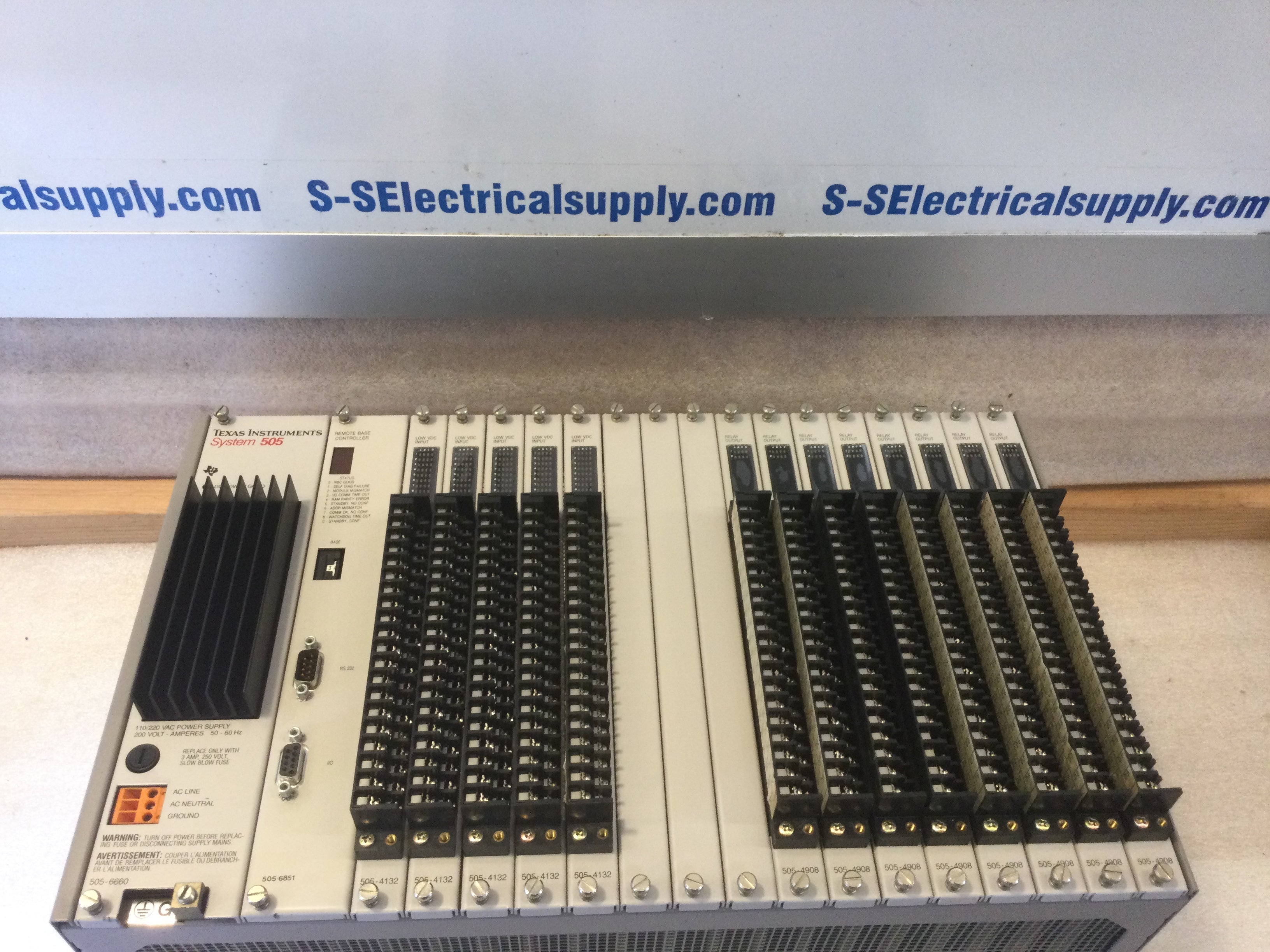 Machine Control Base Texas Instruments 16 Position PLC Machine Control Base Series 505 Netw