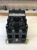 Allen-Bradley 500-D0D930 3-5 Pole 90A Max 600VAC Cont. Max 25HP @ 200V 30HP @ 230V 50HP @ 460-575V Size 3 Contactor Starter