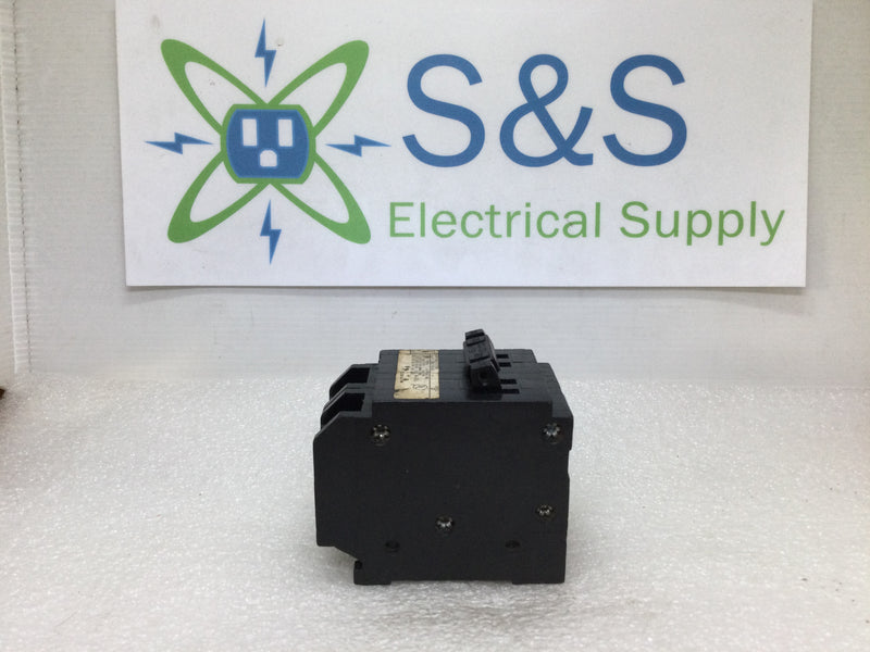 Square D HOMT2020220 20 Amp 2 Pole 120/240V Quad Circuit Breaker