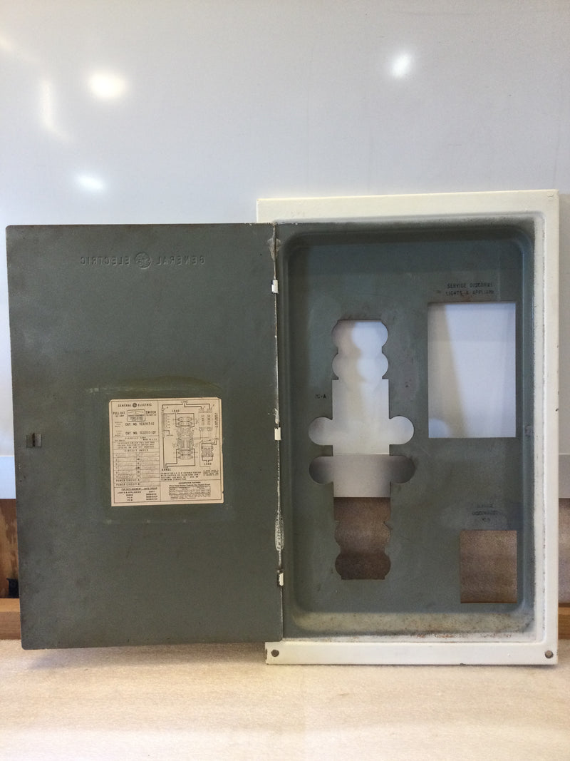GE General Electric TC32117-12 100 Amp 120/240V TC32117-12F 12 Circuit Pull Out Switch Panelboard