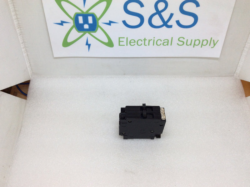 ITE QT1-1520 20/15 Amp 1 Pole 120V Circuit Breaker - Cosmetic Flaw