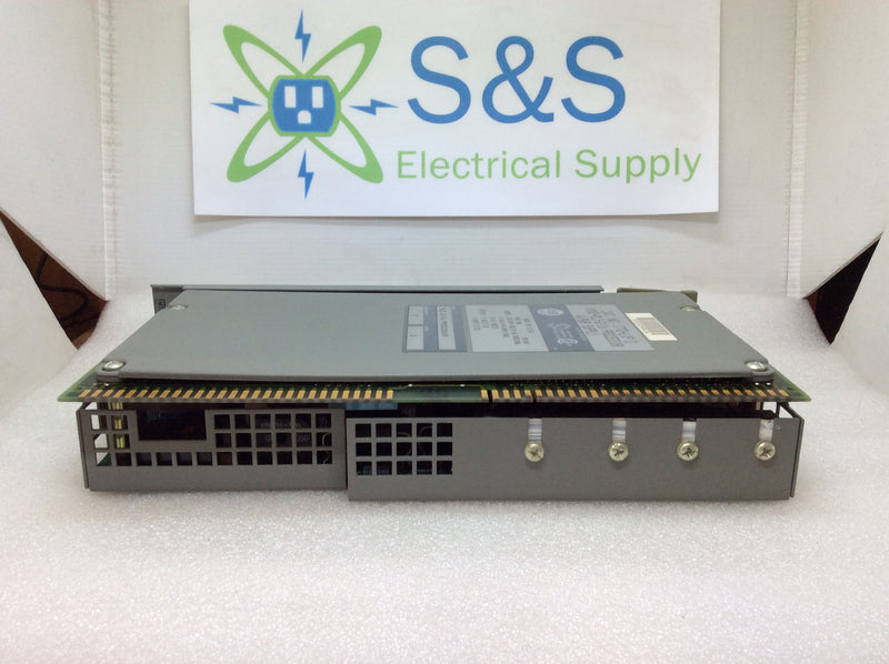 Allen-Bradley 1772-LXP D Mini-PLC-2/16 Processor W/Power Supply 120/240VAC Input 0,80/0,40A Max 5VDC 4A Output