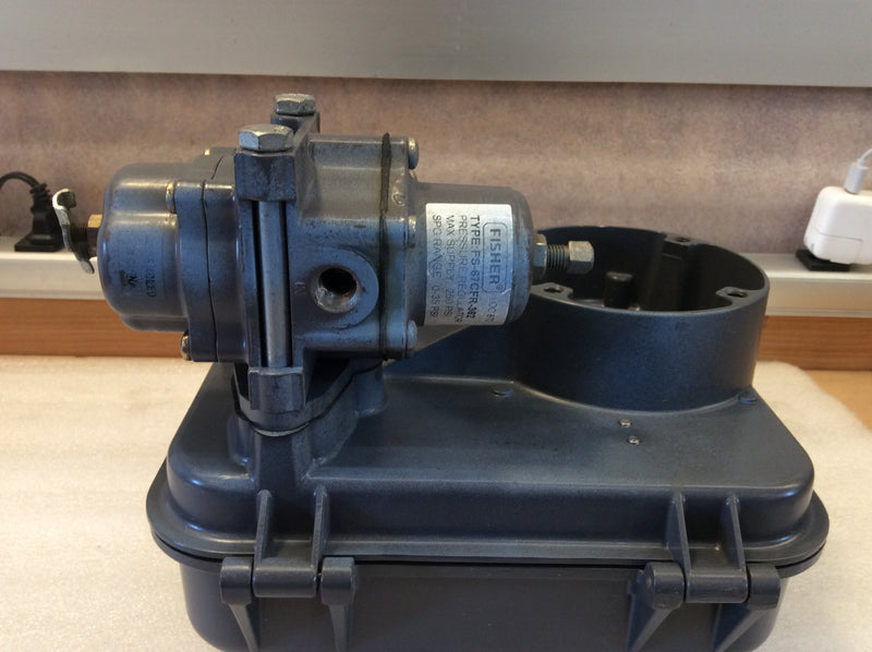 Emerson Fisher 2500T-249B Dual-Gauge Pneumatic Control Unit Air or Natural Gas Fisher EMERSON FS67CFR-362 Regulator