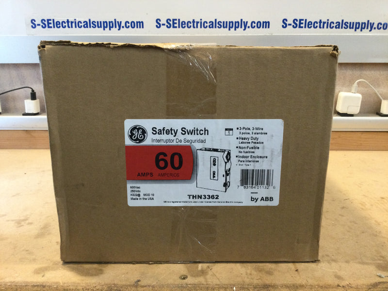GE General Electric THN3362 60 Amp 600Vac 3 Pole Non Fused Nema 1 Safety Switch