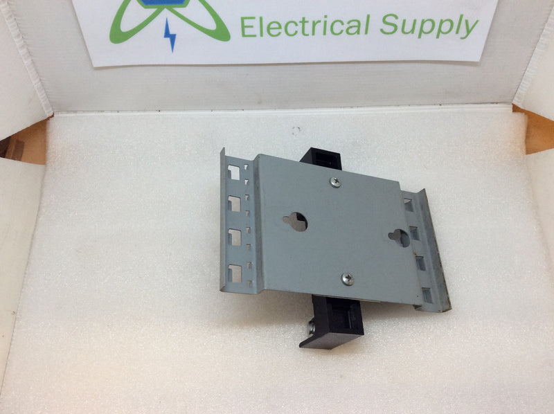 Federal Pacific 108-16 4 Space 8 Circuit 125A 120/240VAC Type Stab-Lok MLO Guts Only