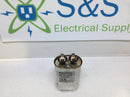 Capacitor HCKY100V370Z 10MFD+05-05% 370Vac 50/60Hz (oval)