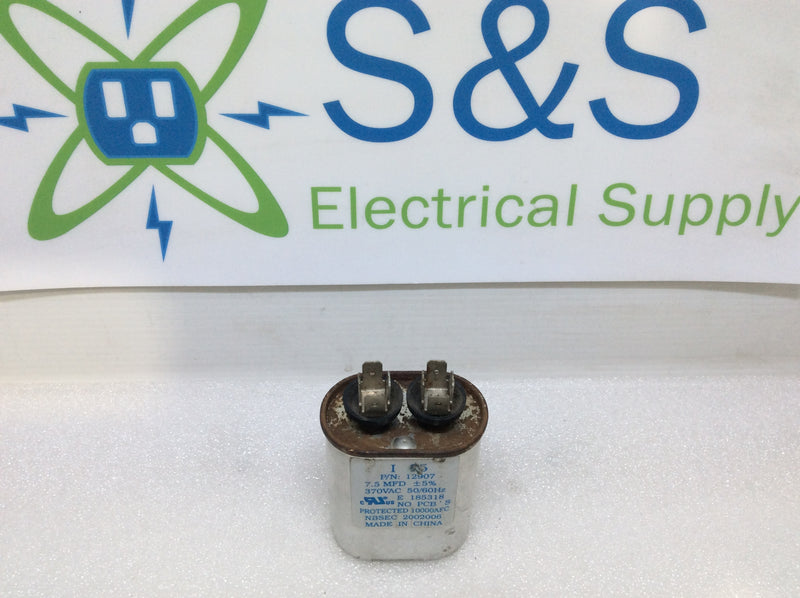 Capacitor (oval) 7.5MFD +/-5% 370Vac 50/60Hz 12907 E 185318
