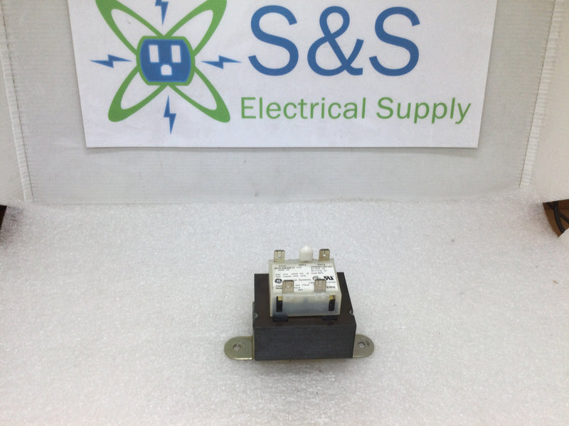 GE Industrial Systems CR453XT1BE1EP 208/240V Primary 24VAC 40VA 50/60Hz Secondary Class 2 Control Transformer
