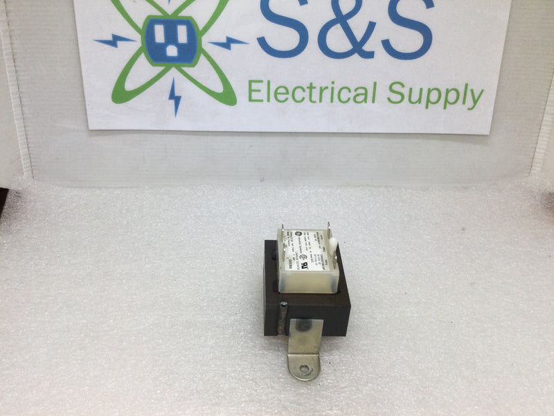 GE Industrial Systems CR453XT1BE1EP 208/240V Primary 24VAC 40VA 50/60Hz Secondary Class 2 Control Transformer