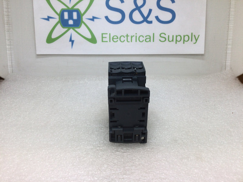 Schneider Electric LC1D32 1PH/3PH 50A 600VAC Max Din Rail Mount Auxiliary Contact