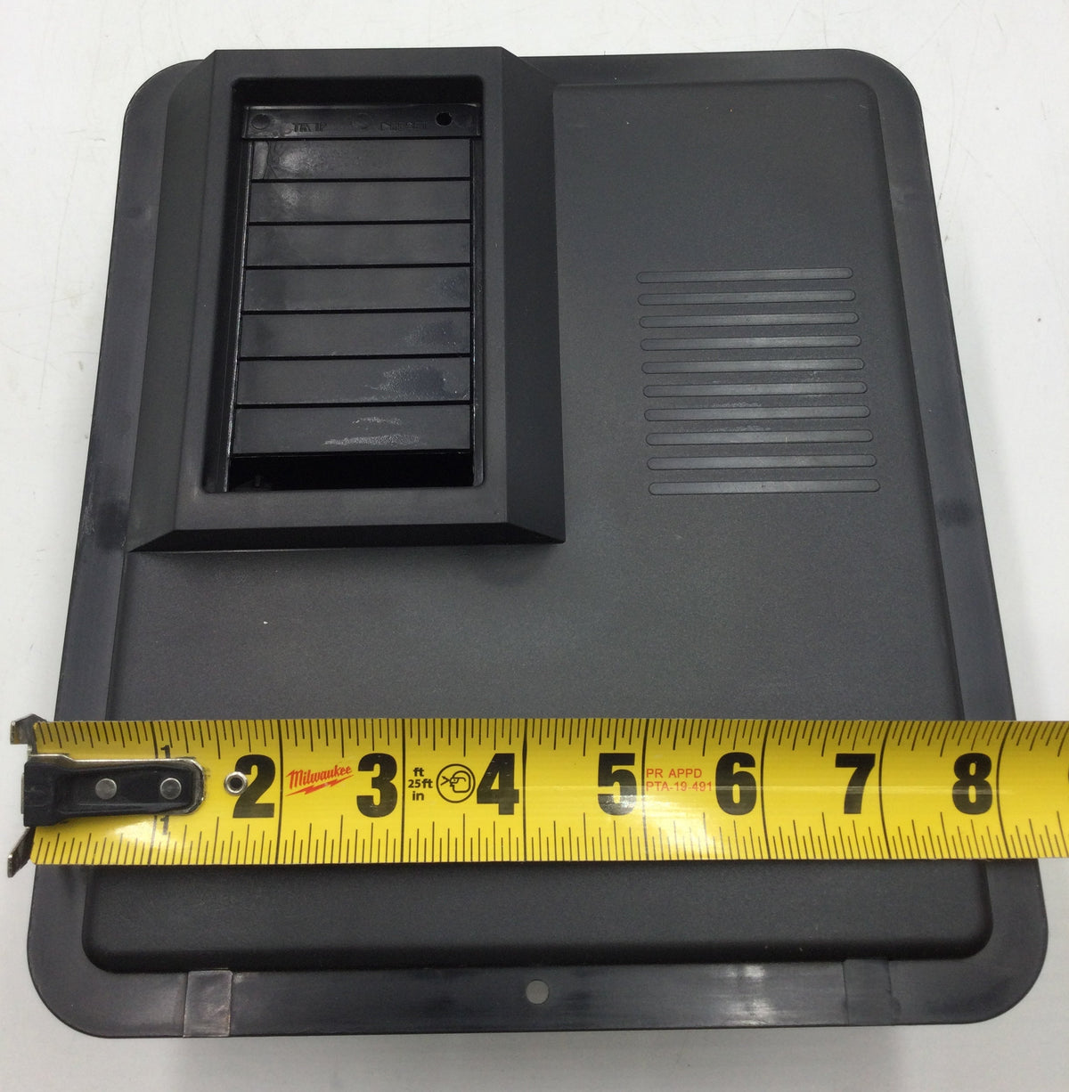 GE TPL412CP 125 Amp 4 Space/8 Circuit 240V Main Lug Load Center 9 1/2