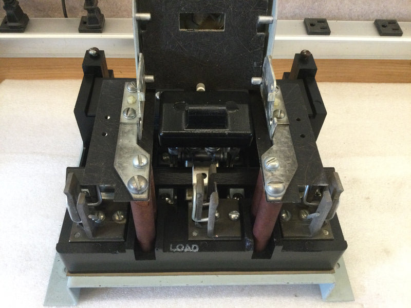 GE/General Electric 343L510G10 QMR Switch 3 Pole 200A 600VAC Heavy Duty