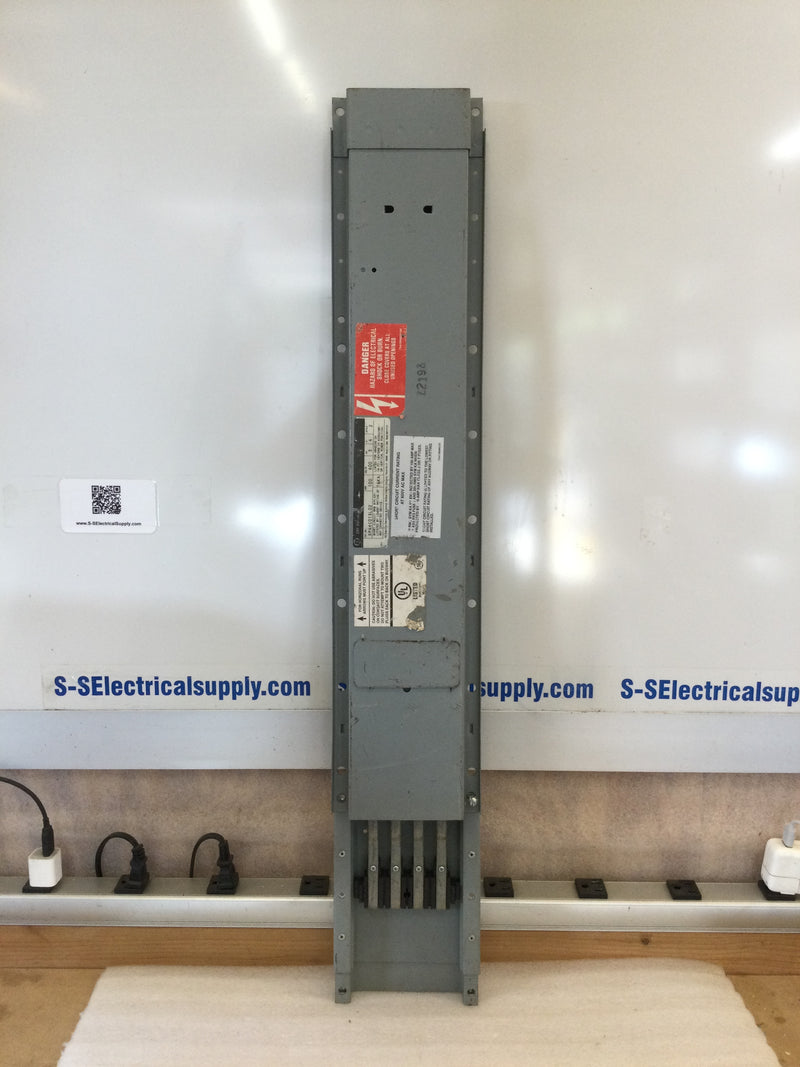 GE DP4HC01SL02; Type DH, 100A, 100 Amp, 600V, 3 Phase, 4W, Style 2 Straight Plug In Busway